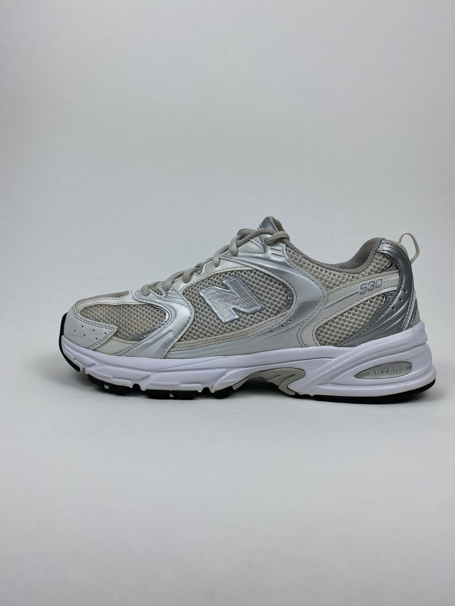 New Balance 530 Munsell White (Taille 41,5)