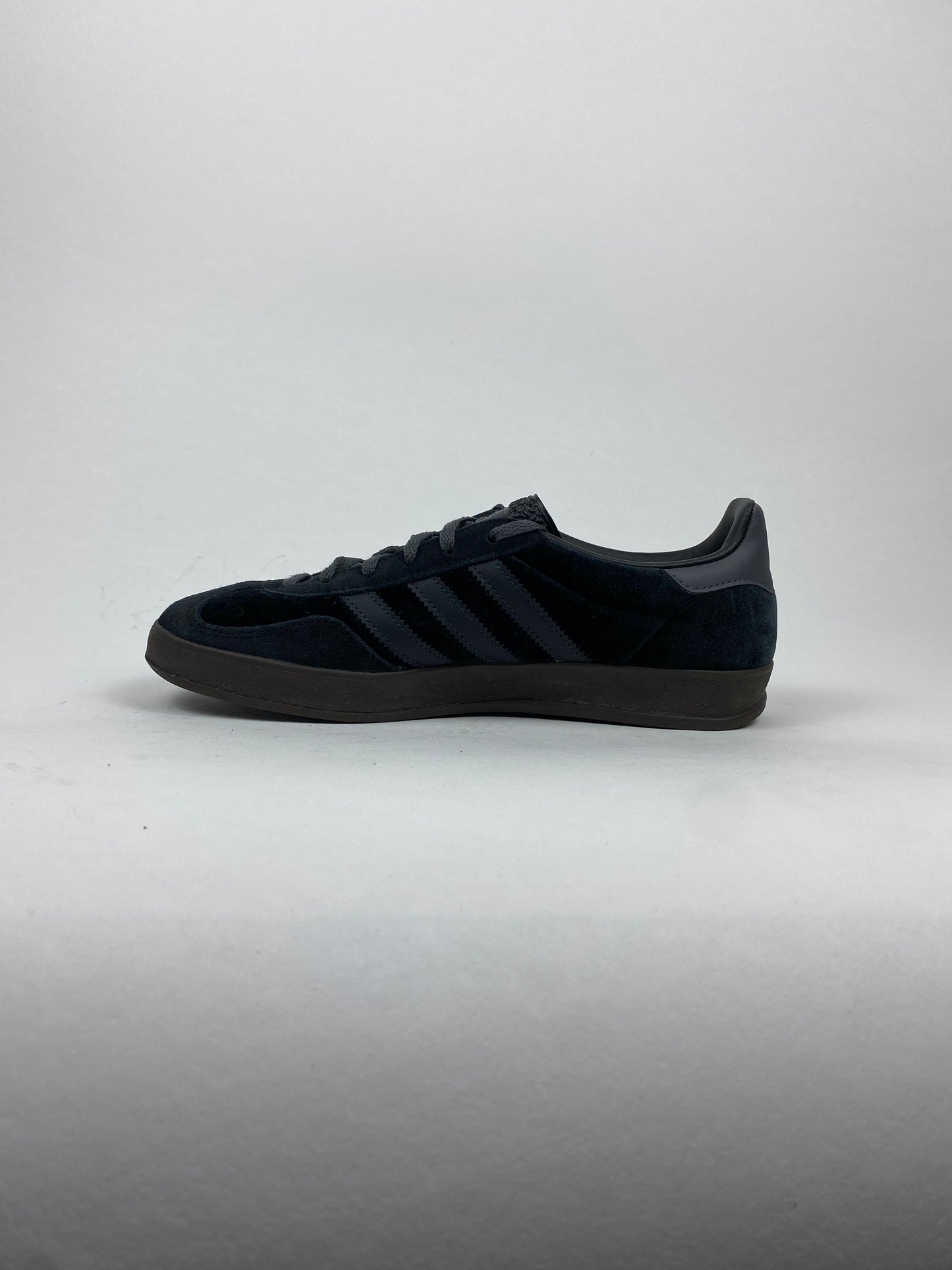 Adidas Gazelle Indoor Black Velvet (Taille 39 1/3)