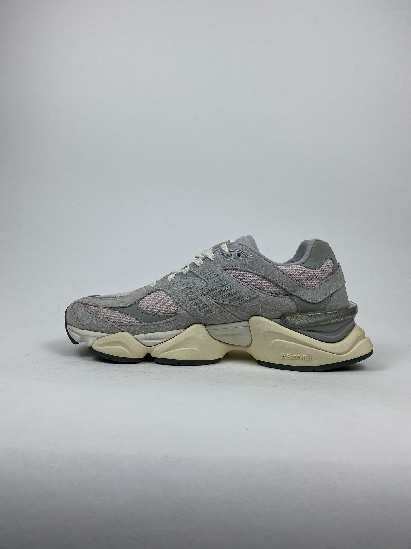 New Balance 9060 Granite Pink (Taille 44)