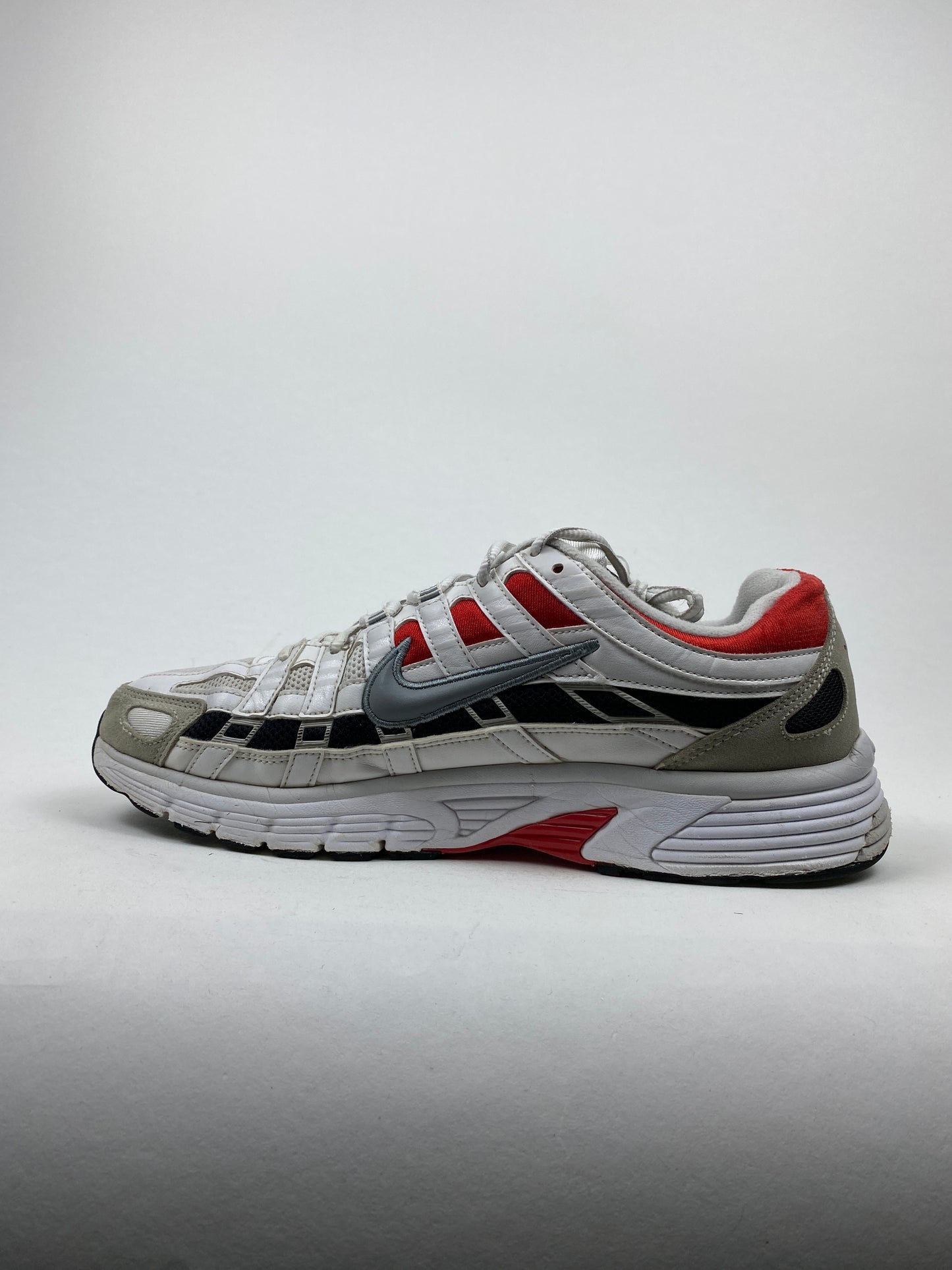 Nike P-6000 White University Red (Taille 45)