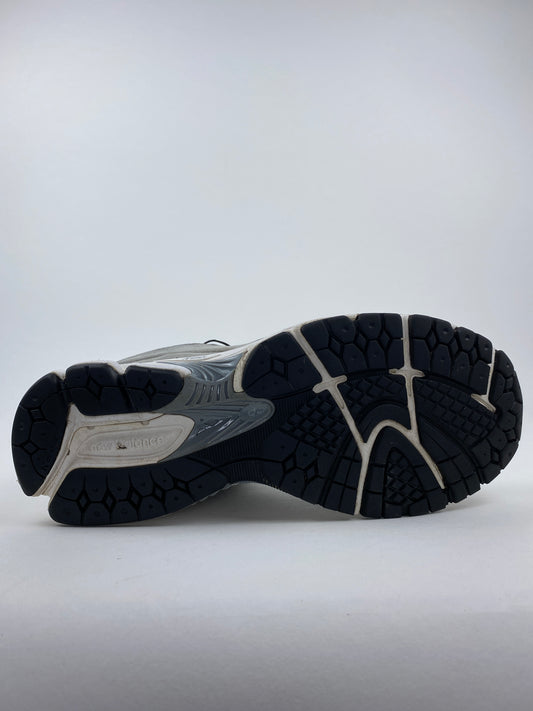 New Balance 2002R Steel Grey Orca (Taille 41,5)