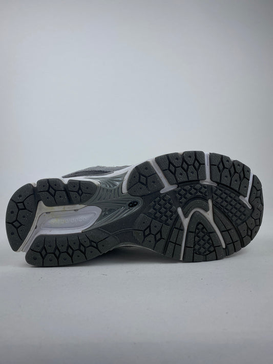 New Balance 2002R Grey ( Taille 38,5 )