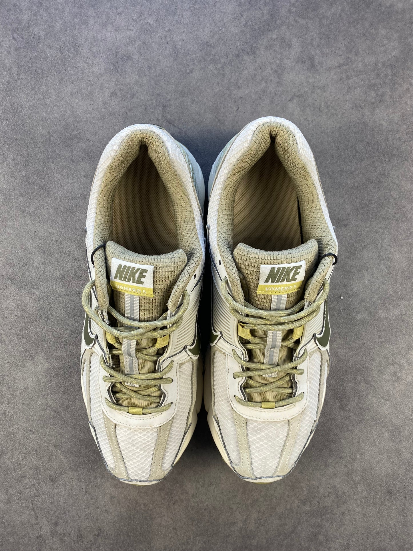 Nike Zoom Vomero 5 SP Light Bone Neutral Olive