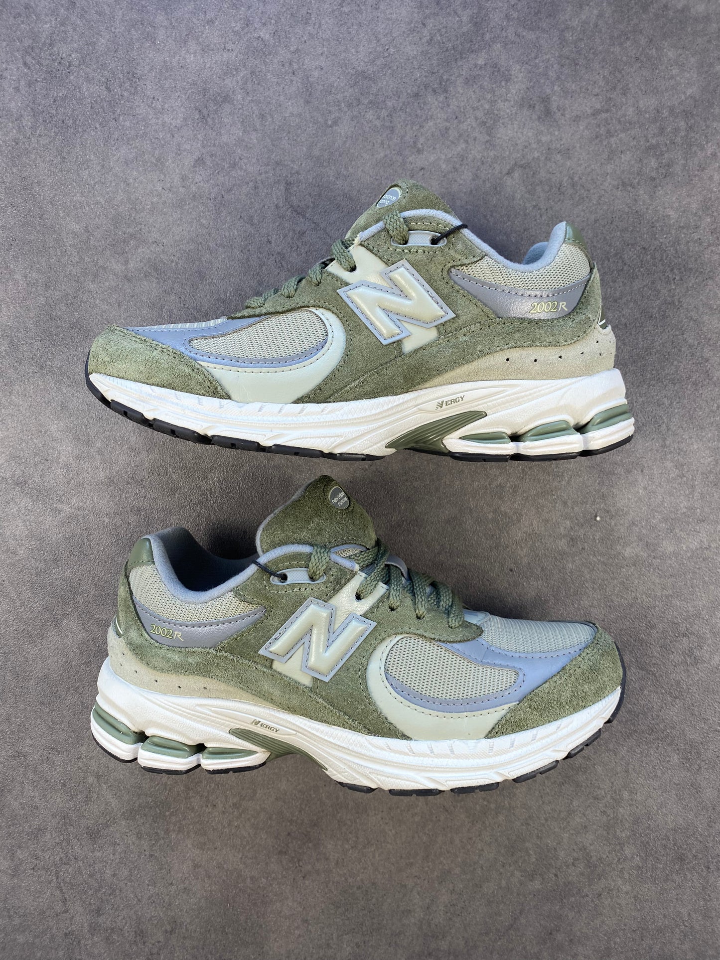 New Balance 2002R Dark Olivine