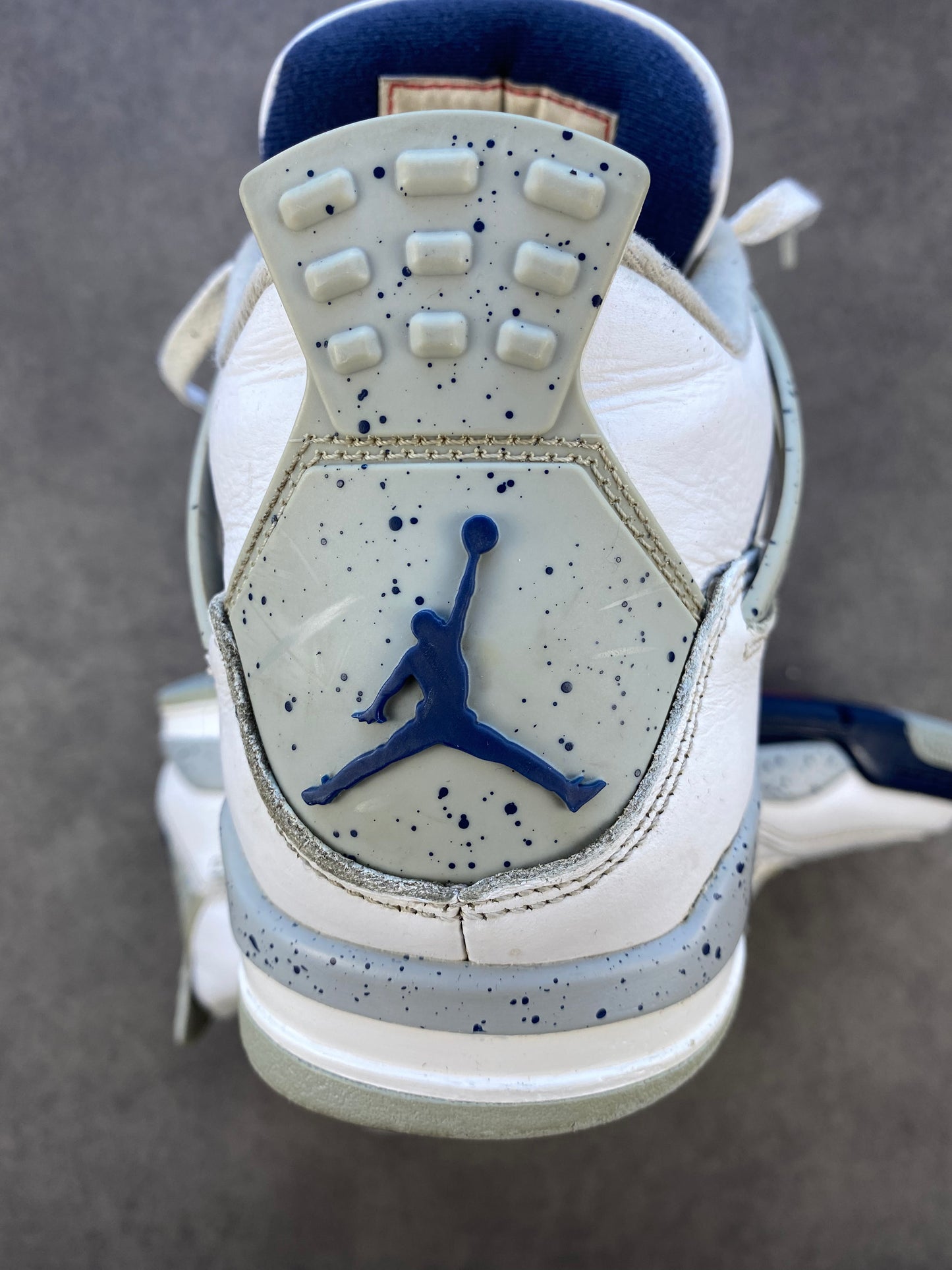 Jordan 4 Retro Midnight Navy
