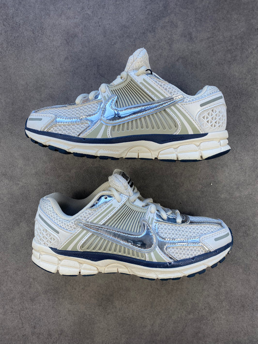 Nike Zoom Vomero 5 Photon Dust