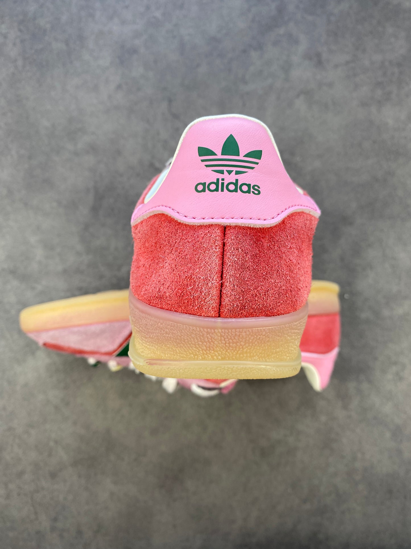 EXCLU Adidas Gazelle Better Scarlet Bliss Pink