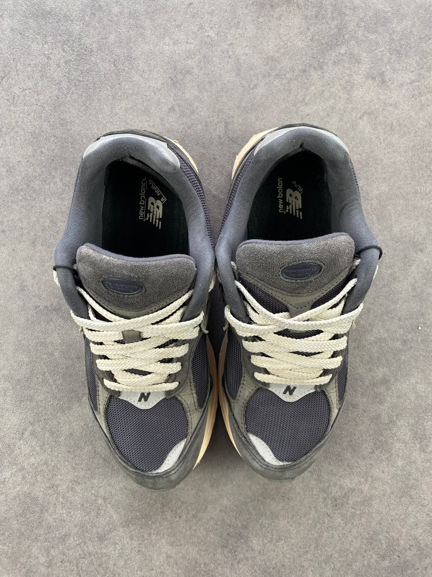 New Balance 2002R Black Dark Grey