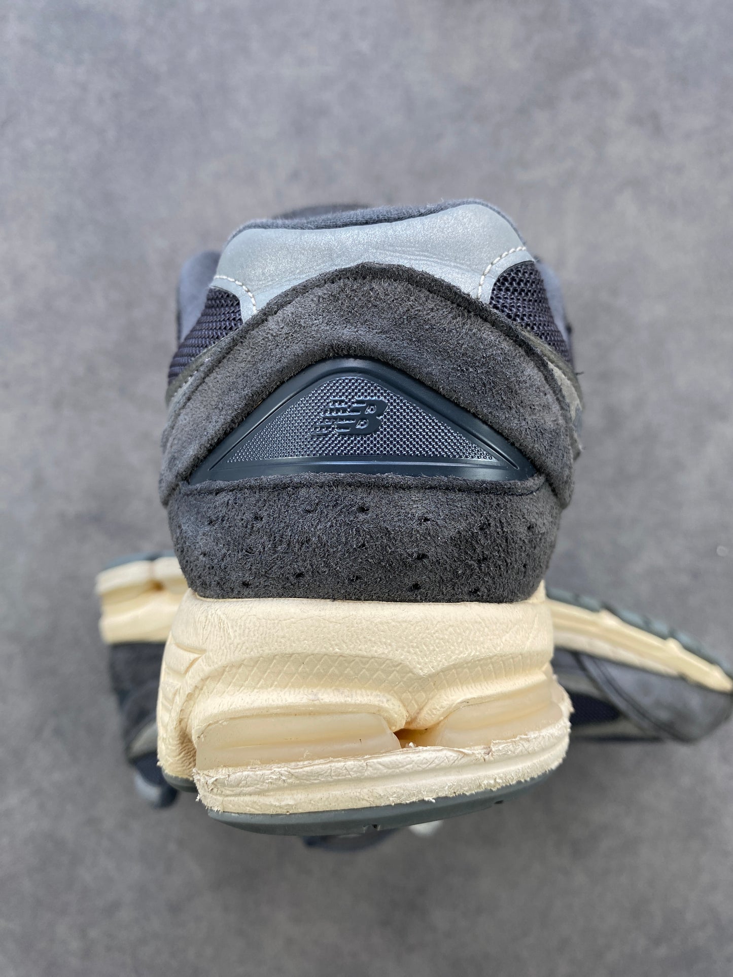 New Balance 2002R Black Dark Grey