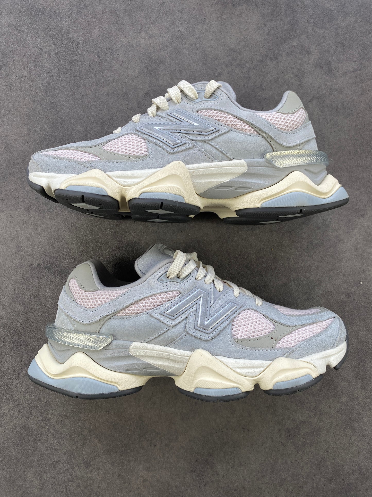 New Balance 9060 Granite Pink
