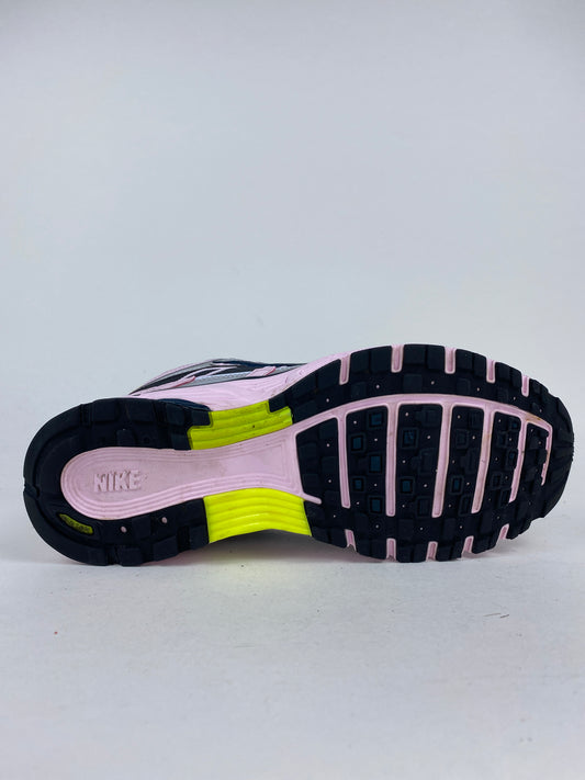 Nike P-6000Pink Foam Armory Navy (Taille 42)