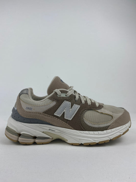 New Balance 2002R Timberwolf Mushroom (Taille 37)