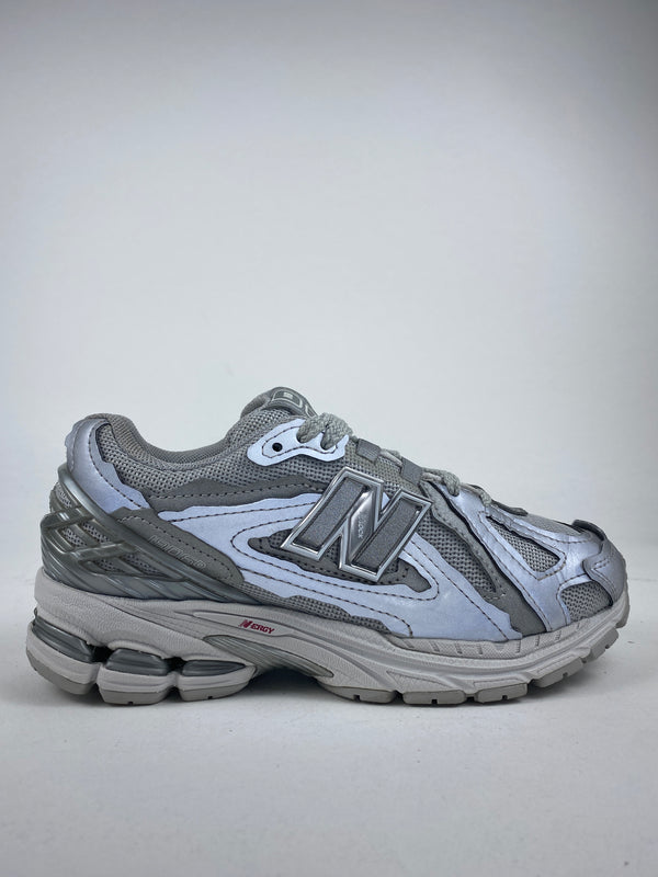 New Balance 1906D Protection Pack Silver Metallic