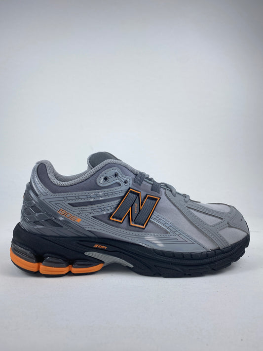 New Balance 1906R Grey Orange (Taille 38)