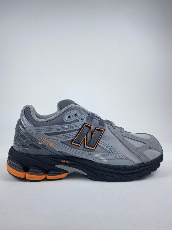 New Balance 1906R Grey Orange