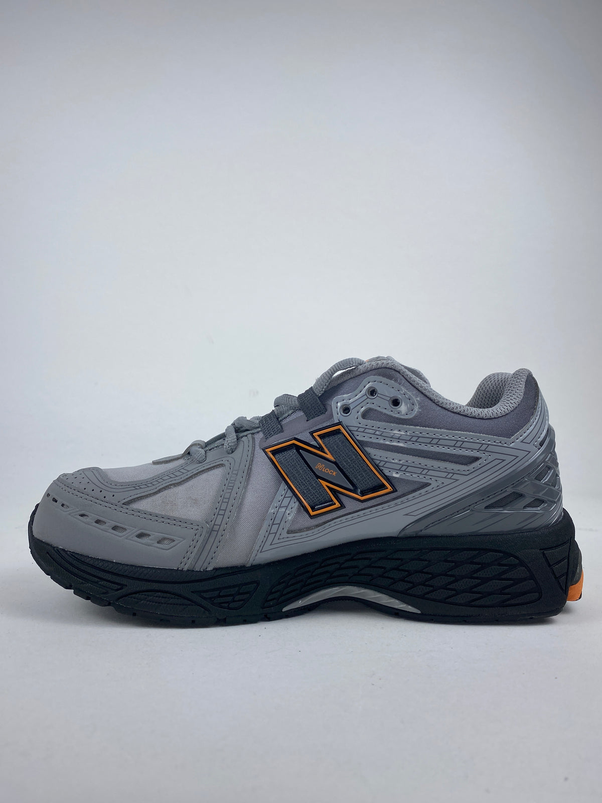 New Balance 1906R Grey Orange (Taille 38)