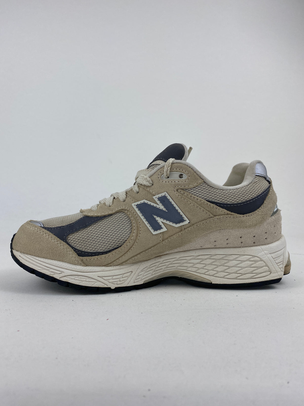 New Balance 2002R Sandstone Magnet (Taille 39,5)