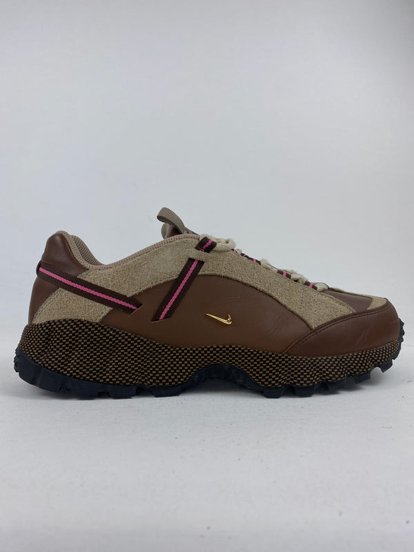 Nike Air Humara LX Jacquemus Ale Brown Gold
