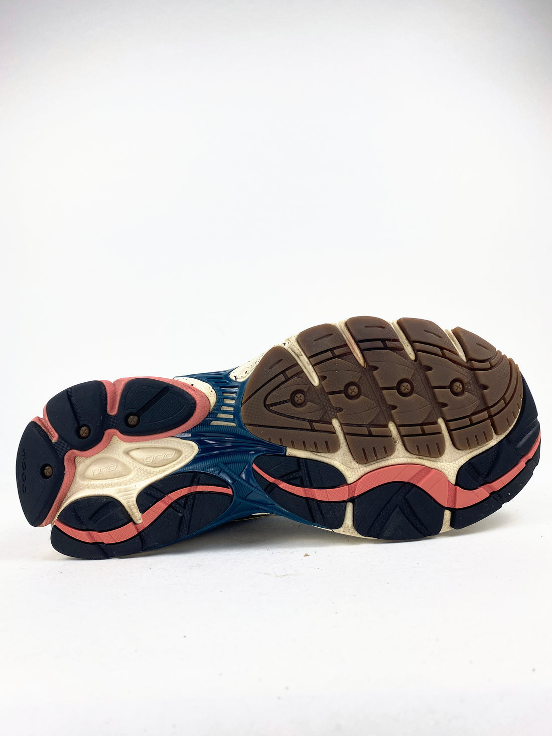 Saucony ProGrid Omni 9 Autumnal Equinox
