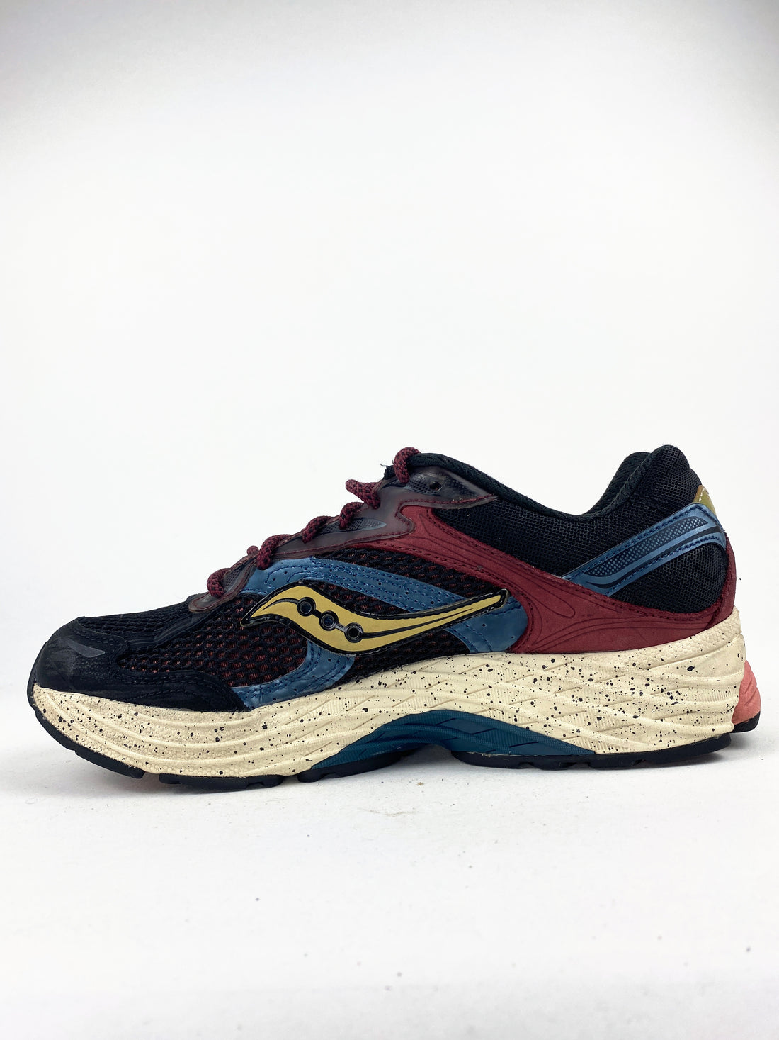 Saucony ProGrid Omni 9 Autumnal Equinox