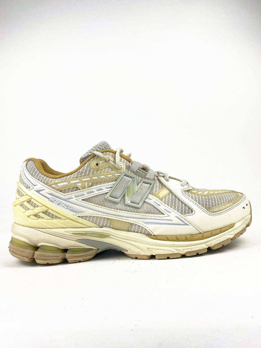 New Balance 1906R Lunar New Year White