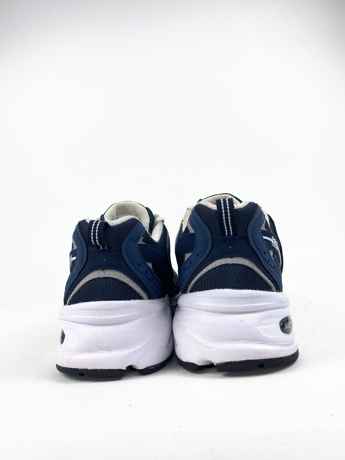 New Balance 530 Navy Silver