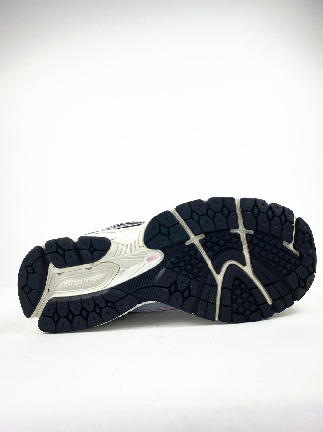 New Balance 1906R Grey Lily Pink