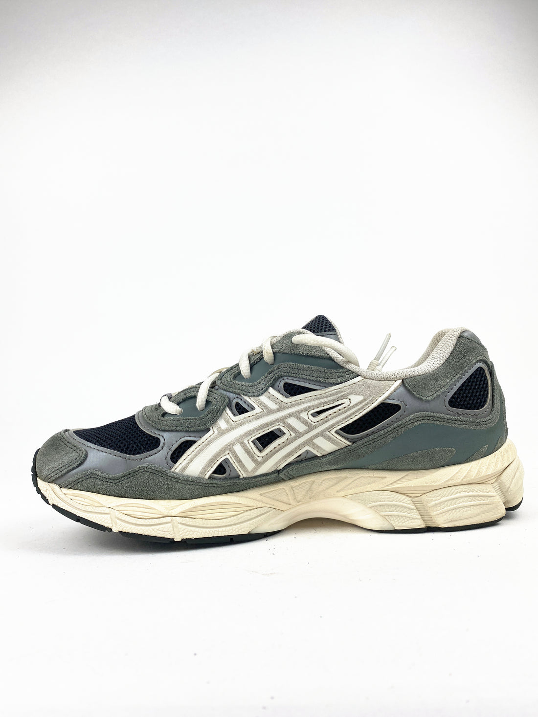 ASICS Gel-NYC Graphite Grey Smoke Grey