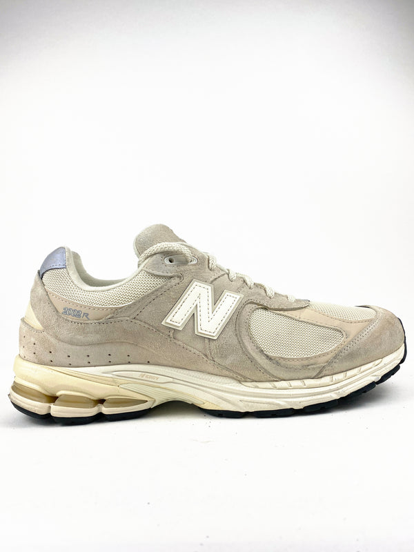 New Balance 2002R Off White