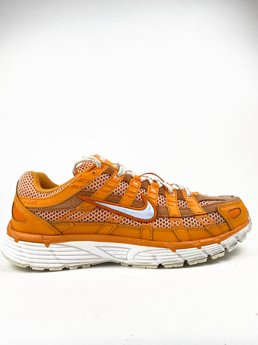Nike P-6000 Premium Kumquat