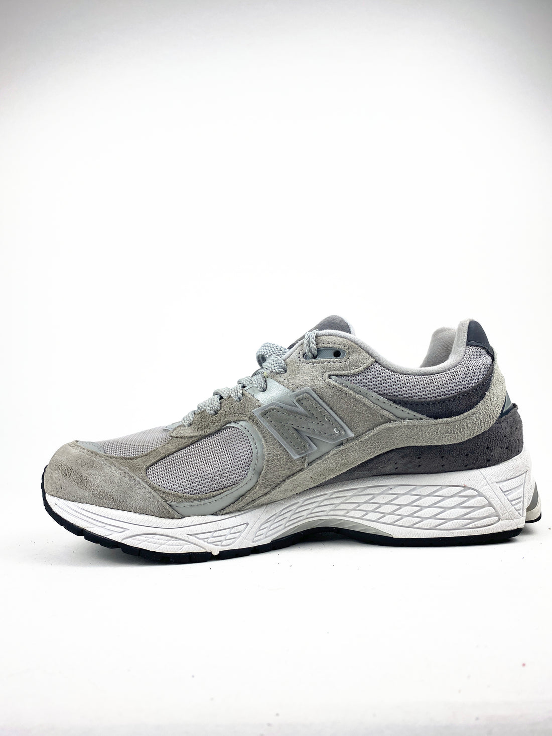 New Balance 2002R Light Dark Grey
