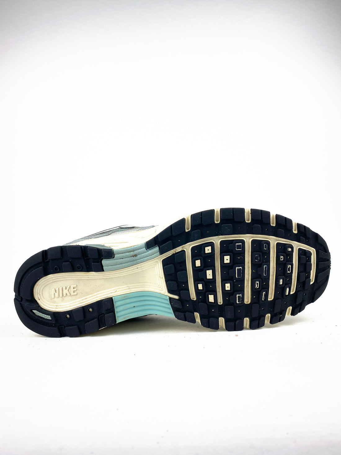 Nike P-6000 Flat Pewter