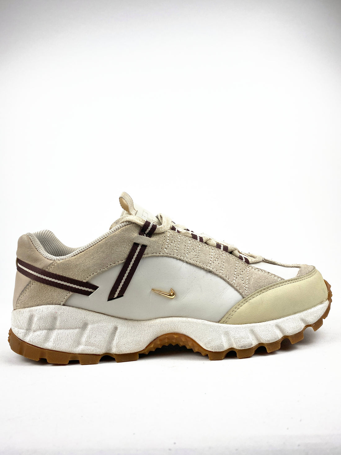 Nike Air Humara LX Jacquemus Light Bone Gold