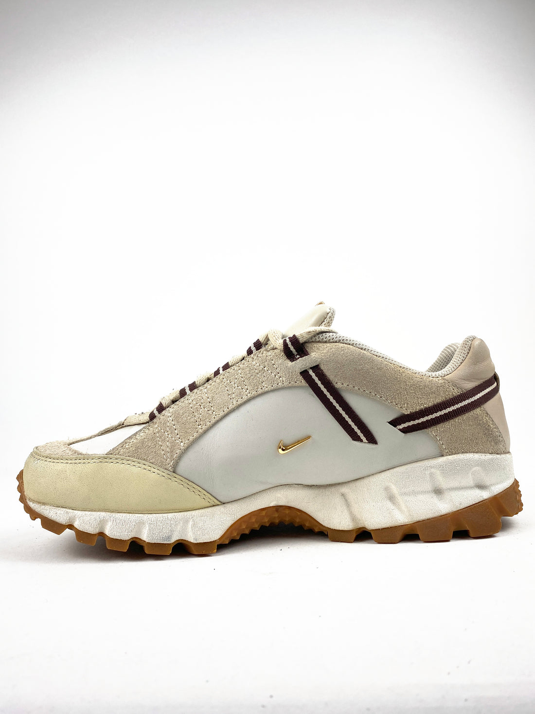 Nike Air Humara LX Jacquemus Light Bone Gold