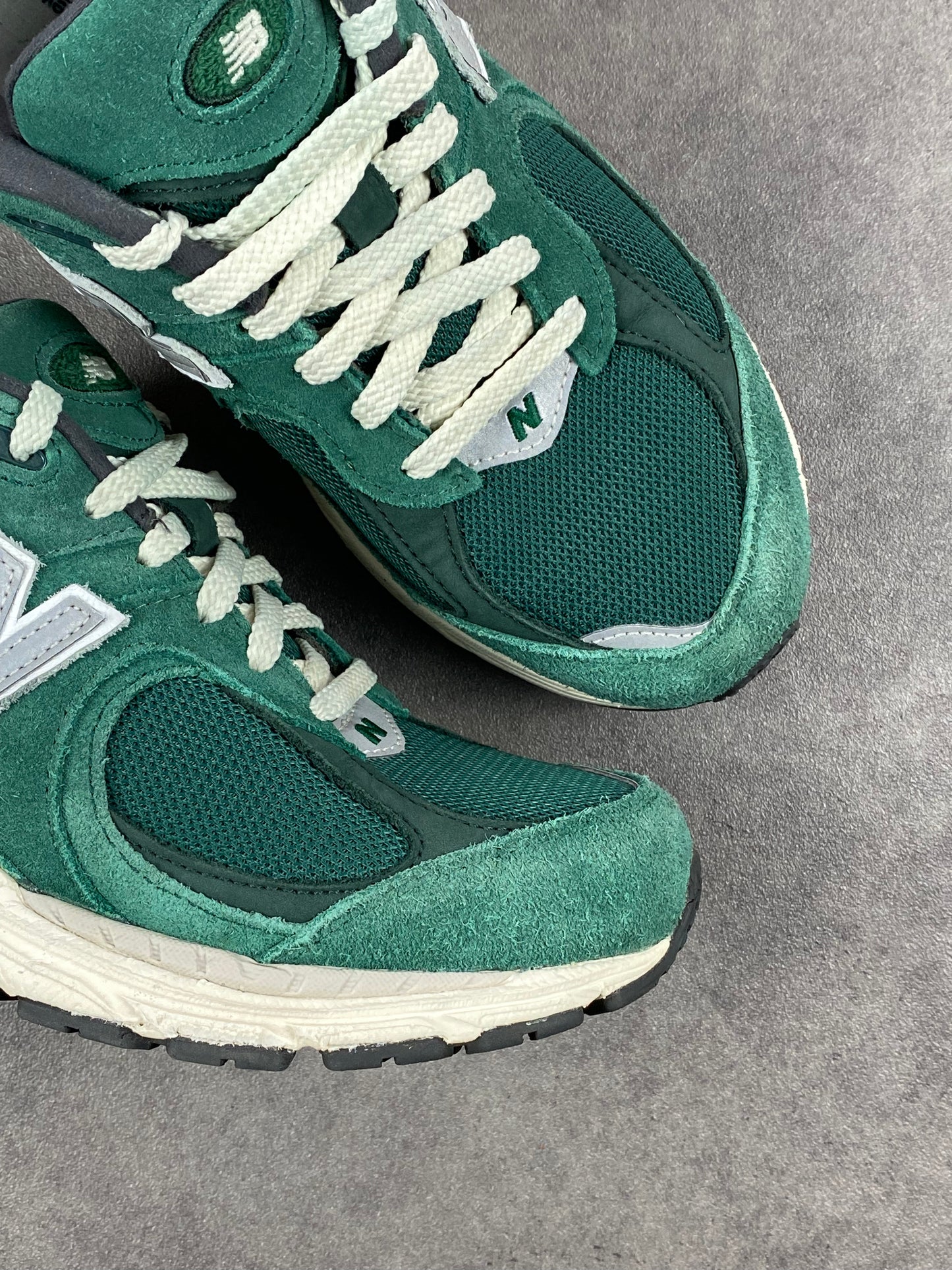 New Balance 2002R Nightwatch Green