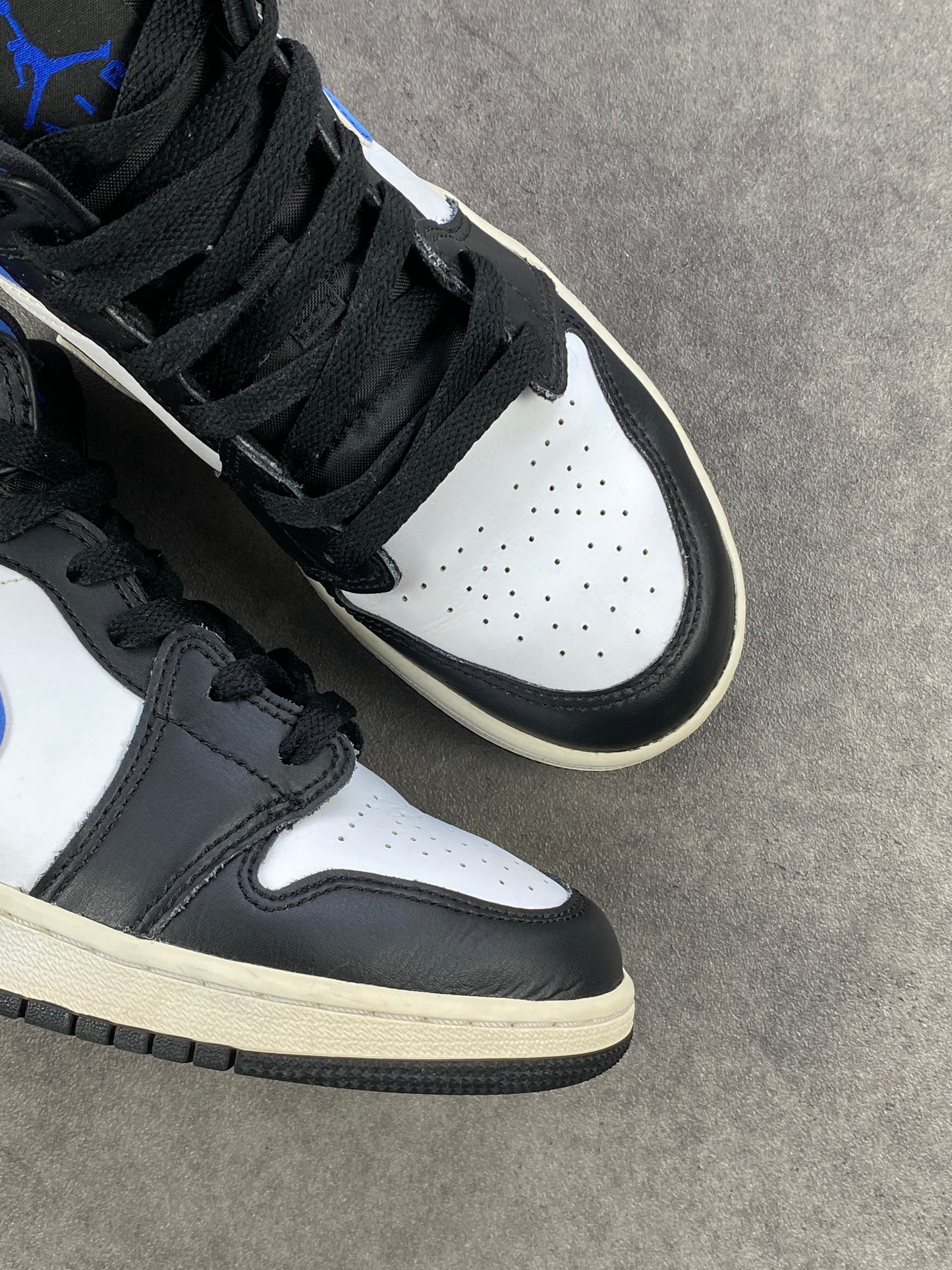 Jordan 1 Mid White Black Racer Blue (GS)