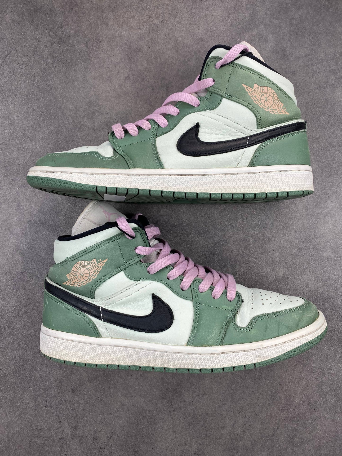 Jordan 1 Mid Dutch Green (W)