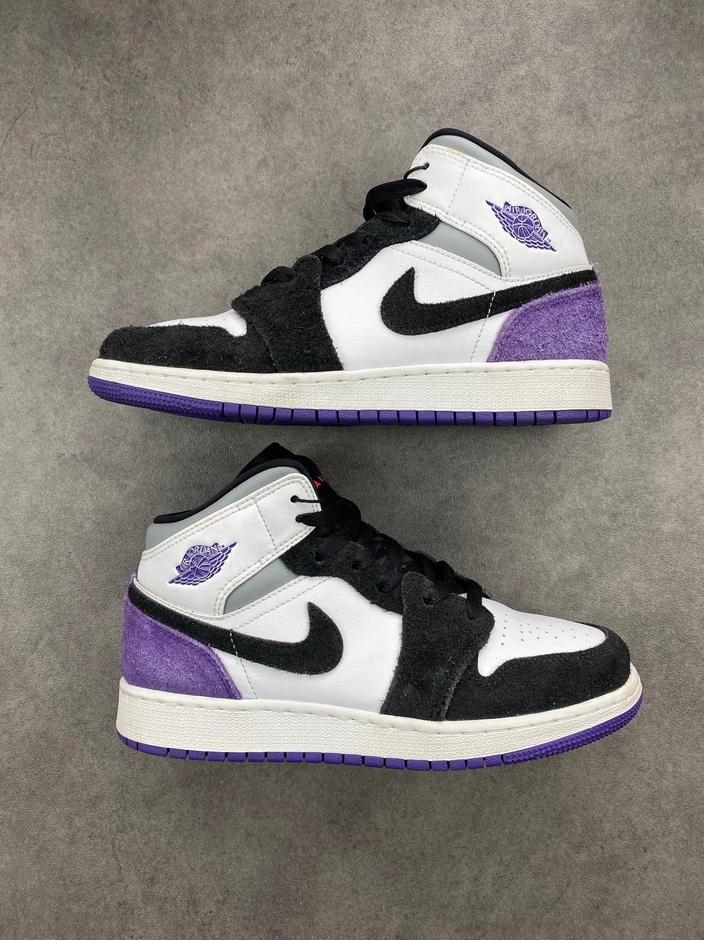 Jordan 1 Mid SE Purple (GS)