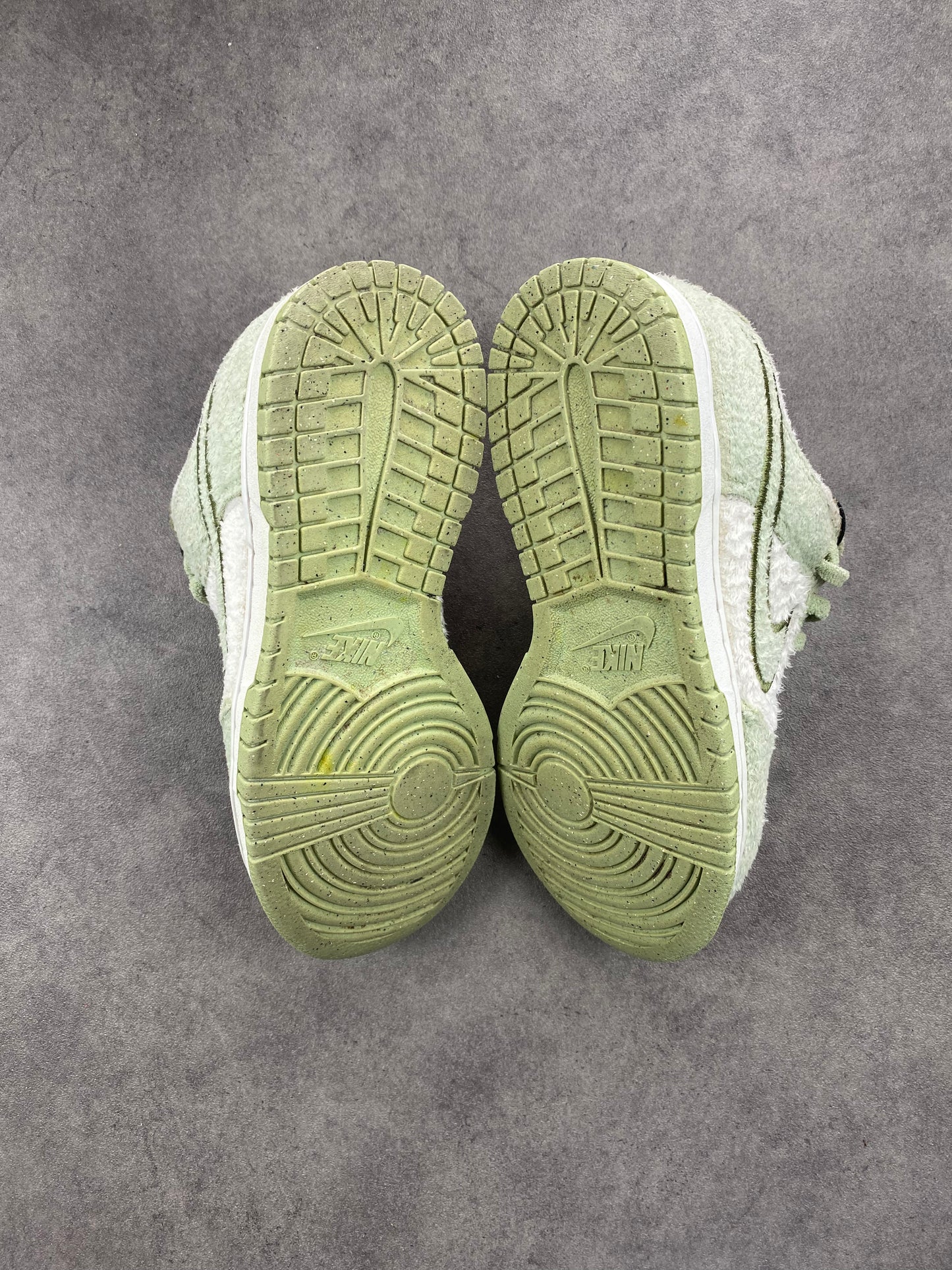 Nike Dunk Low SE Fleece Pack Honeydew