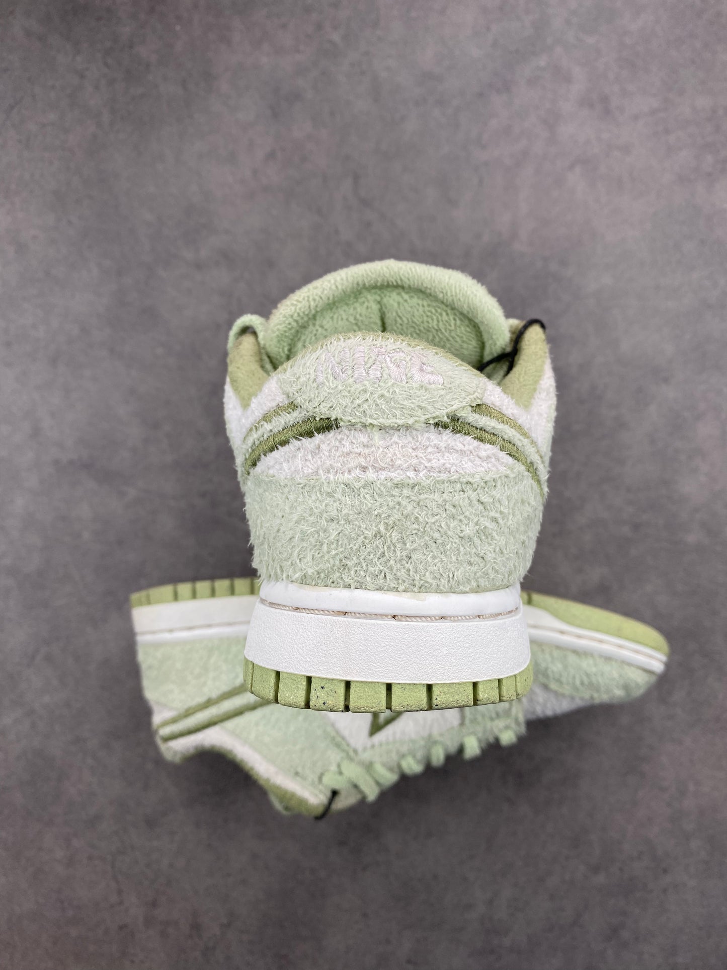 Nike Dunk Low SE Fleece Pack Honeydew