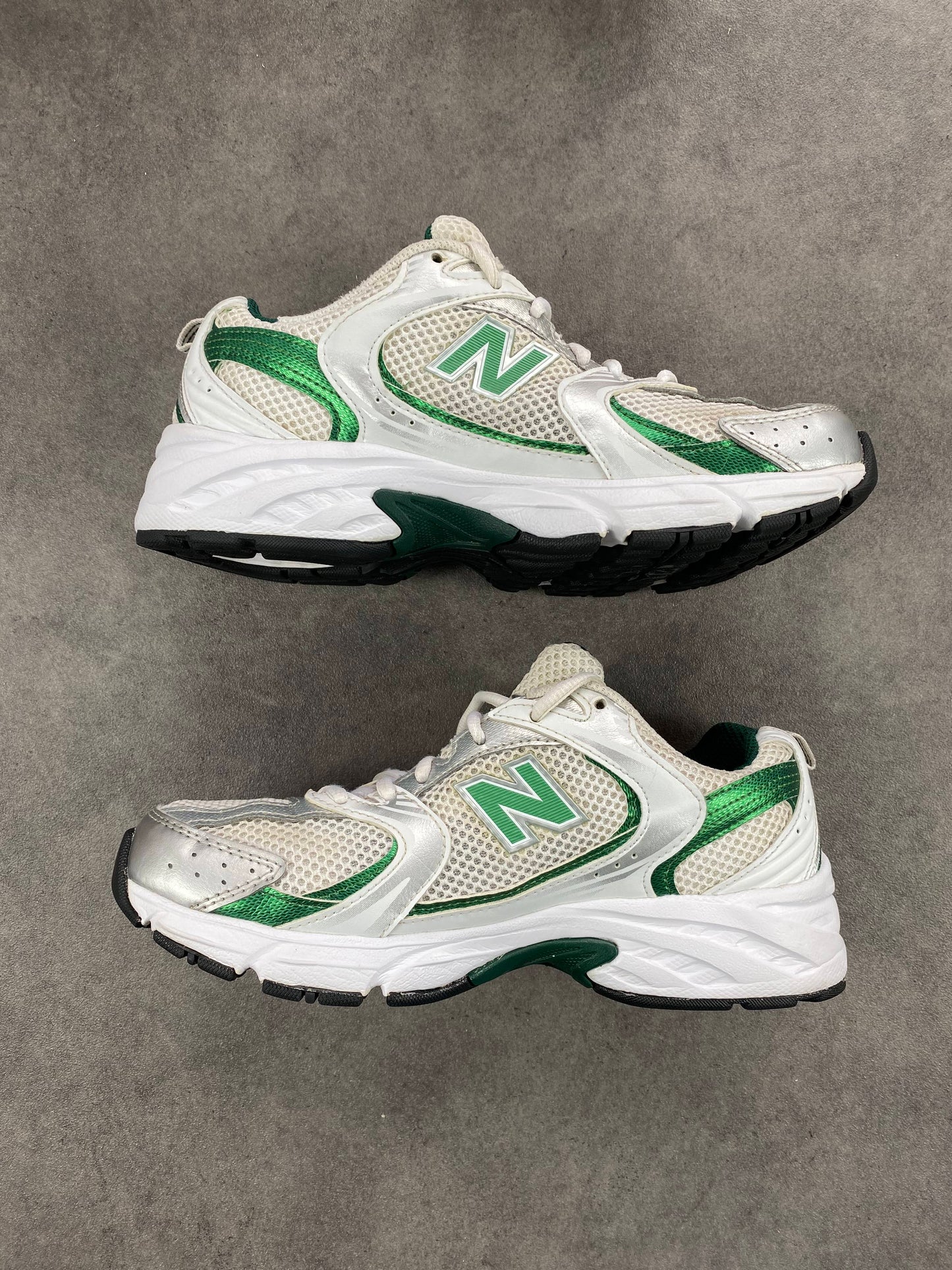 New Balance 530 Nightwatch Green