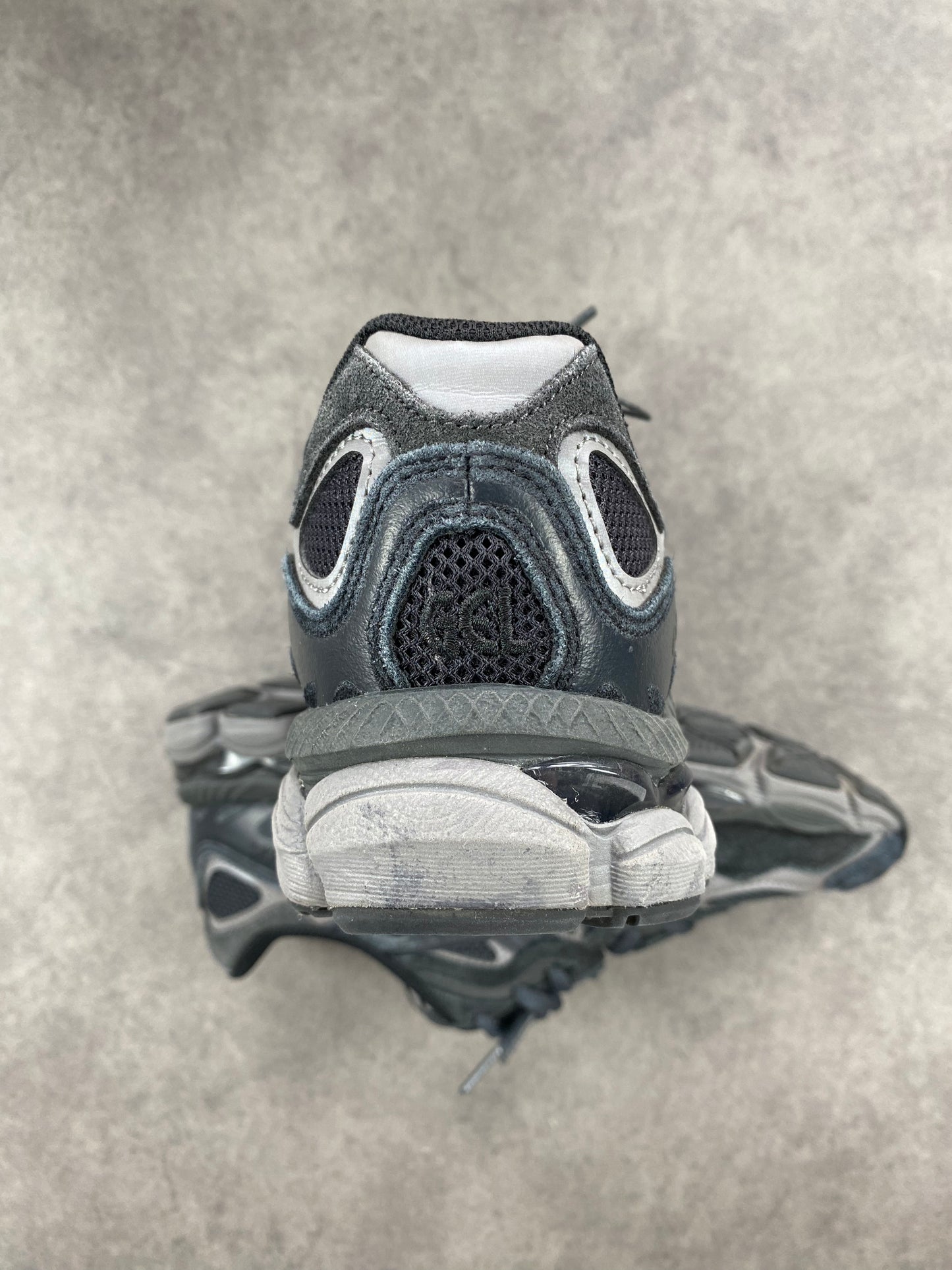 ASICS Gel-NYC Graphite Grey Black