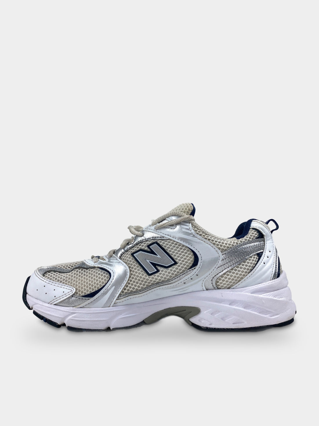 New Balance 530 White Silver Navy