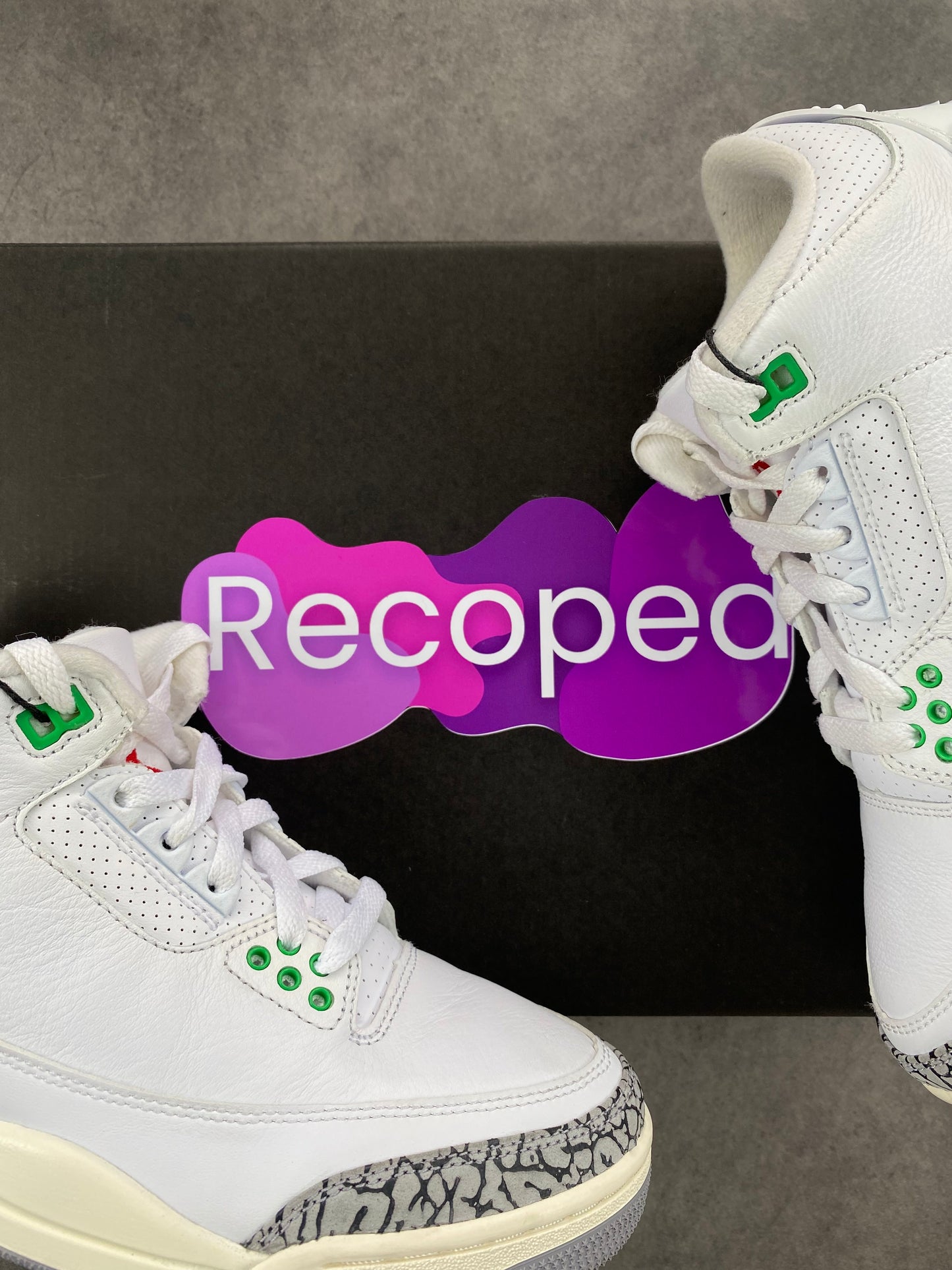 Jordan 3 Retro Lucky Green