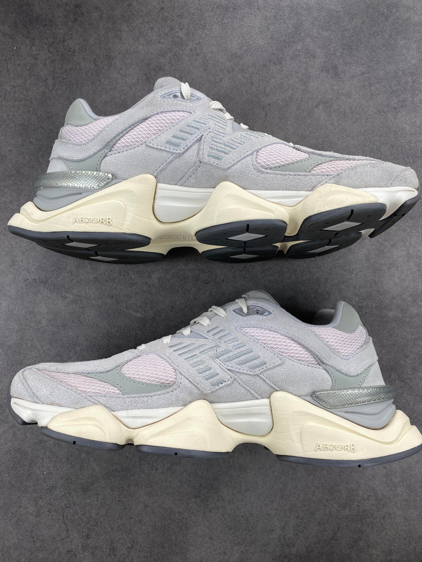 New Balance 9060 Granite Pink