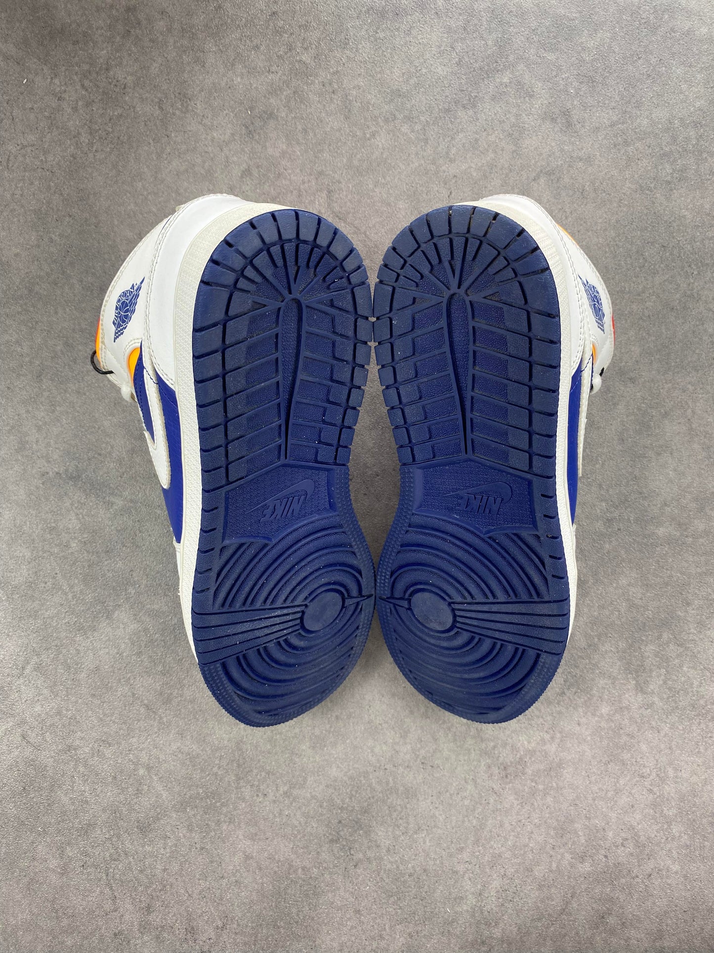Jordan 1 MidWhite Laser Orange Deep Royal Blue (GS)