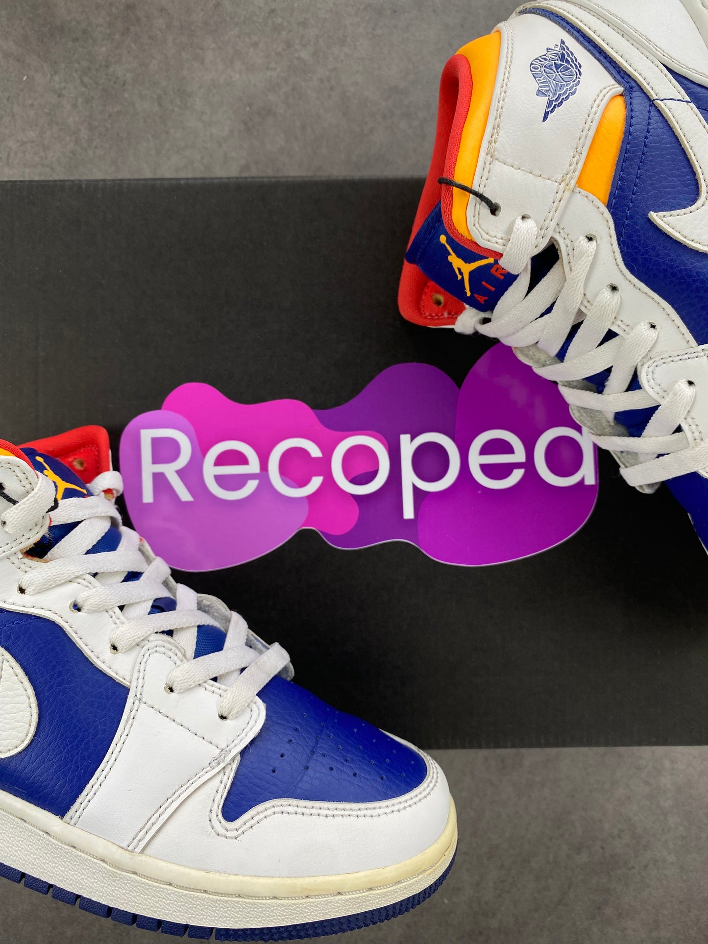 Jordan 1 MidWhite Laser Orange Deep Royal Blue (GS)