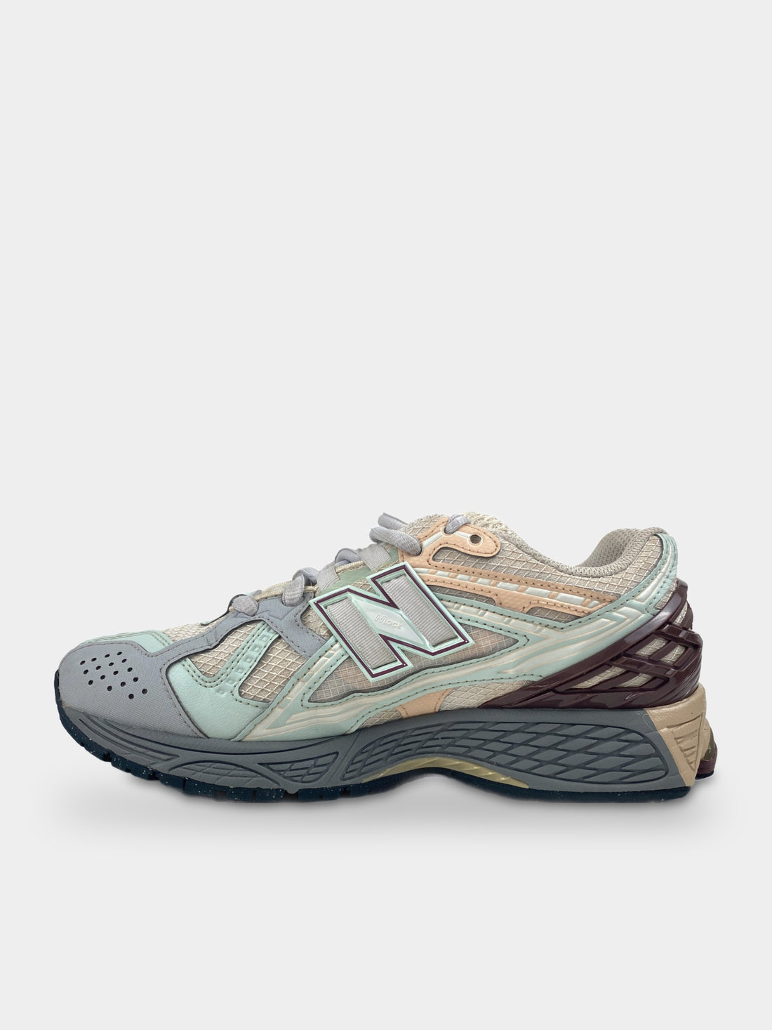 New Balance 1906D Clay Ash Licorice