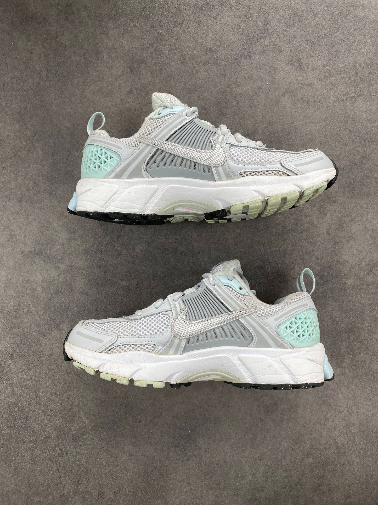Nike Vomero 5 Pure Platinum Glacier Blue Wolf Grey Metallic Silver