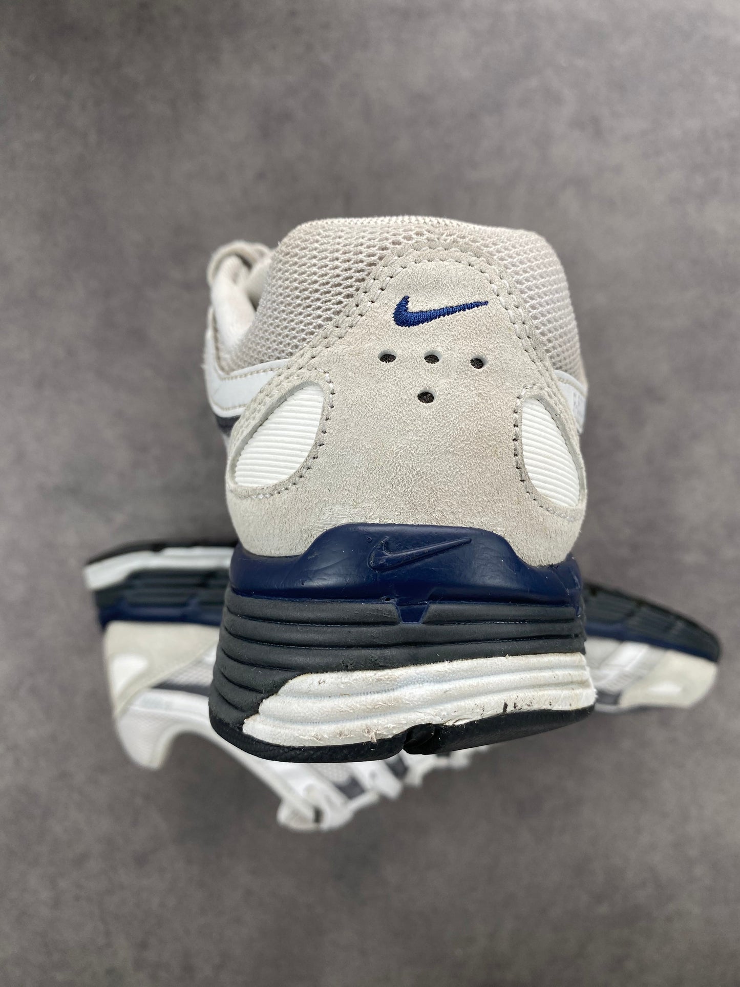 Nike P-6000 Photon Dust Anthracite